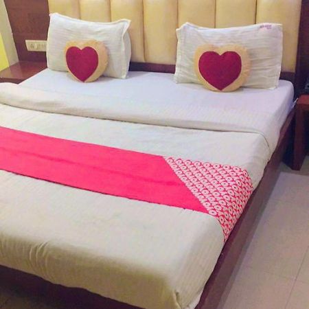 Ever Green Guest House Travel & Pg New Delhi Exteriör bild